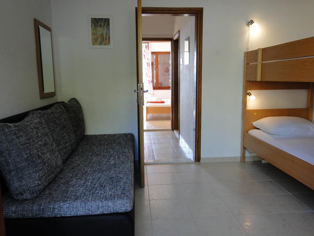 Holiday Home Apartment Tedo クレック エクステリア 写真