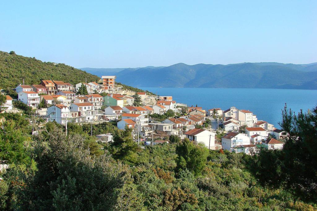 Holiday Home Apartment Tedo クレック エクステリア 写真