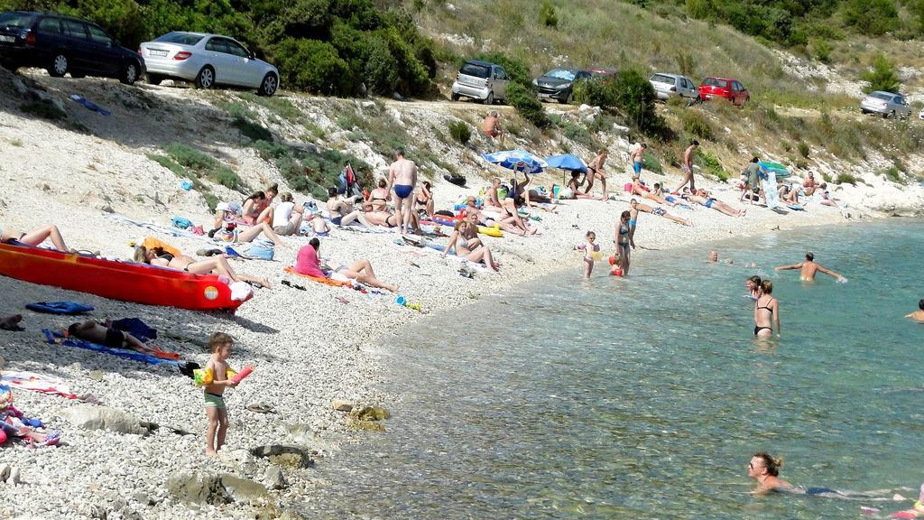 Holiday Home Apartment Tedo クレック エクステリア 写真