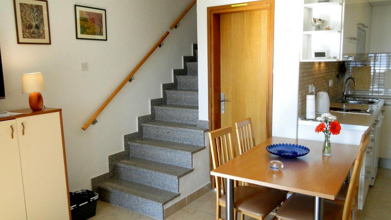 Holiday Home Apartment Tedo クレック エクステリア 写真